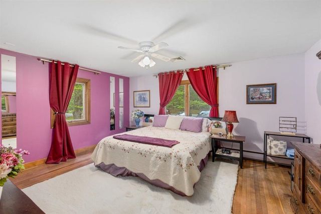 42 Brown Hill Road, Hampstead, NH 03826