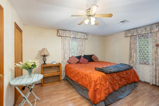 42 Brown Hill Road, Hampstead, NH 03826