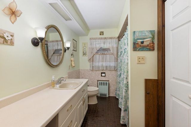 42 Brown Hill Road, Hampstead, NH 03826