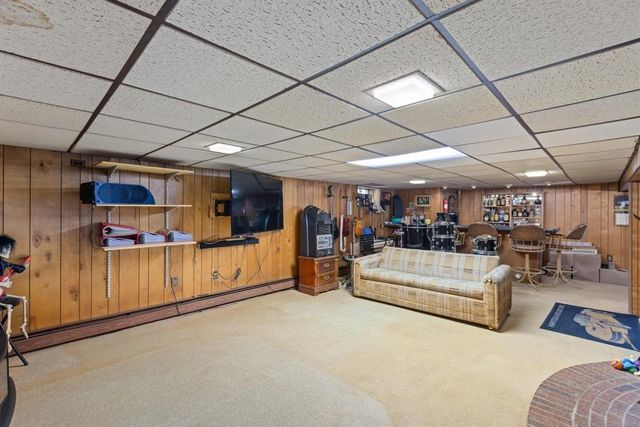 42 Brown Hill Road, Hampstead, NH 03826