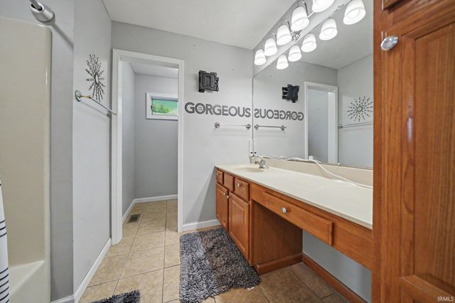 32794 Nature View Drive, New Carlisle, IN 46552