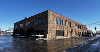 9944 S ROBERTS Road 205, Palos Hills, IL 60465