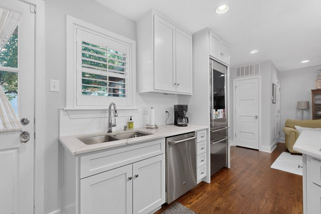 4548 Roland Avenue A, Highland Park, TX 75219