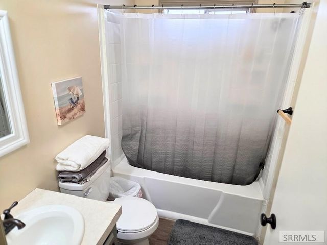 4986 S 2000 W, Rexburg, ID 83440