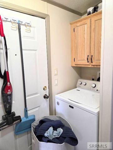 4986 S 2000 W, Rexburg, ID 83440