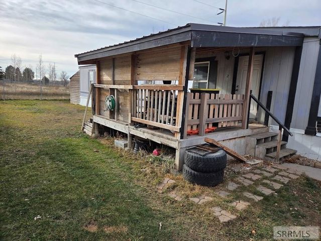 4986 S 2000 W, Rexburg, ID 83440