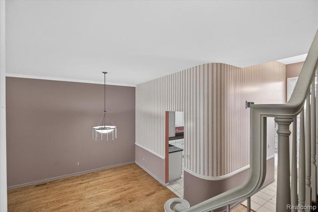 42689 Jason Court 107, Sterling Heights, MI 48313