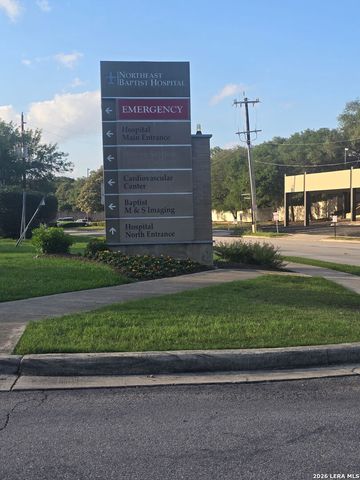 8702 Village Dr Apt 813, San Antonio, TX 78217