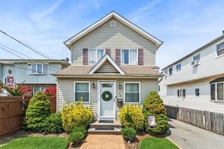 76 Oakley Avenue, Elmont, NY 11003