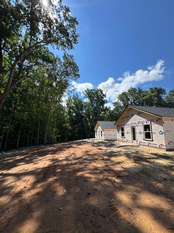 531 Poole Street, Woodruff, SC 29388