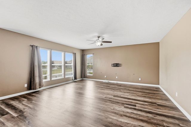 1391 Scotsman Drive, Grove City, OH 43123
