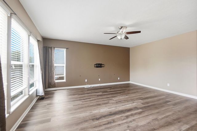 1391 Scotsman Drive, Grove City, OH 43123