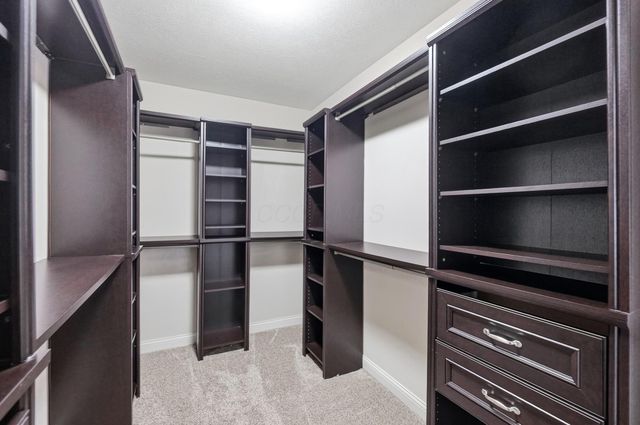 1391 Scotsman Drive, Grove City, OH 43123