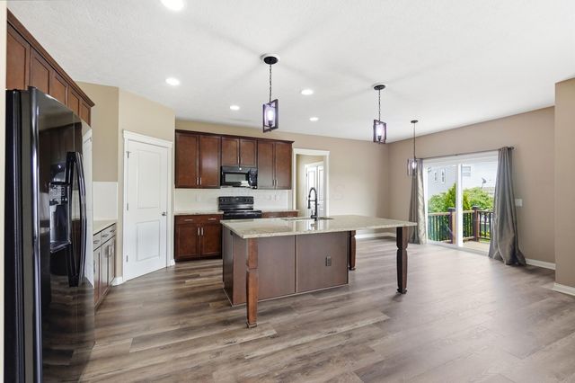 1391 Scotsman Drive, Grove City, OH 43123