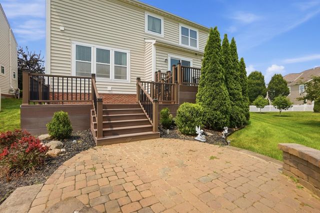 1391 Scotsman Drive, Grove City, OH 43123
