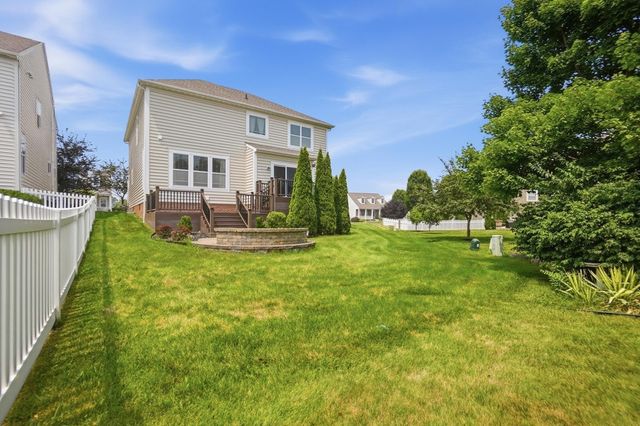 1391 Scotsman Drive, Grove City, OH 43123