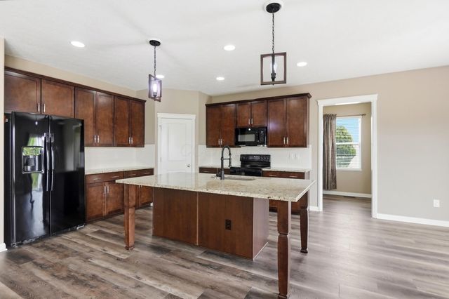 1391 Scotsman Drive, Grove City, OH 43123