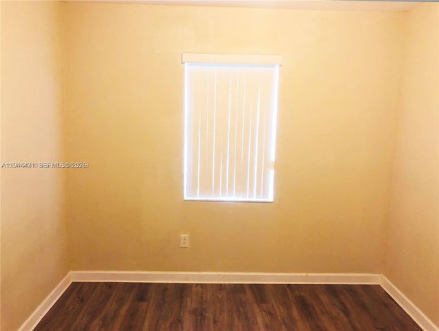 2884 SE 2 Dr, Homestead, FL 33033