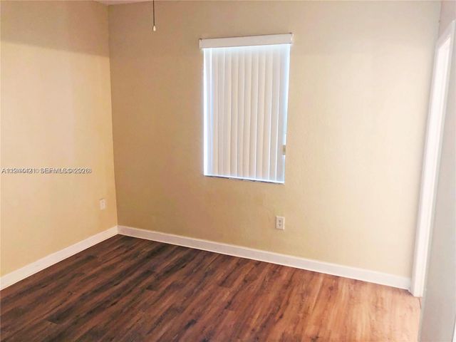 2884 SE 2 Dr, Homestead, FL 33033