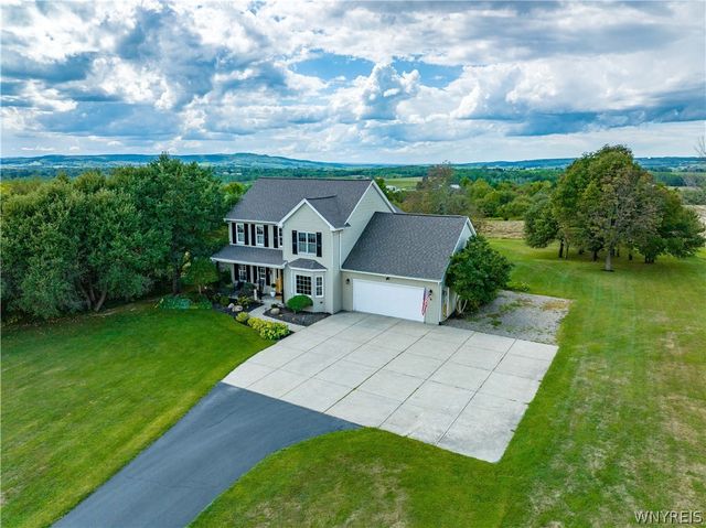 7406 Northwoods Road, Arcade, NY 14009