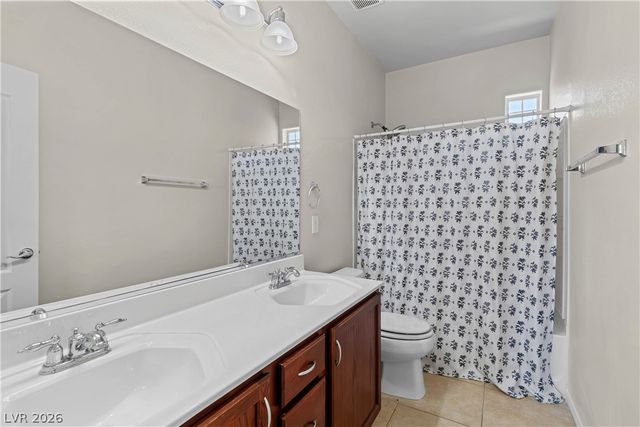 8396 Waylon Avenue, Las Vegas, NV 89178