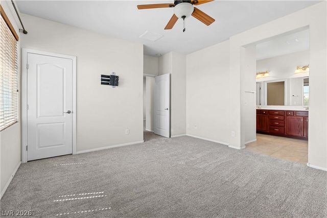 8396 Waylon Avenue, Las Vegas, NV 89178