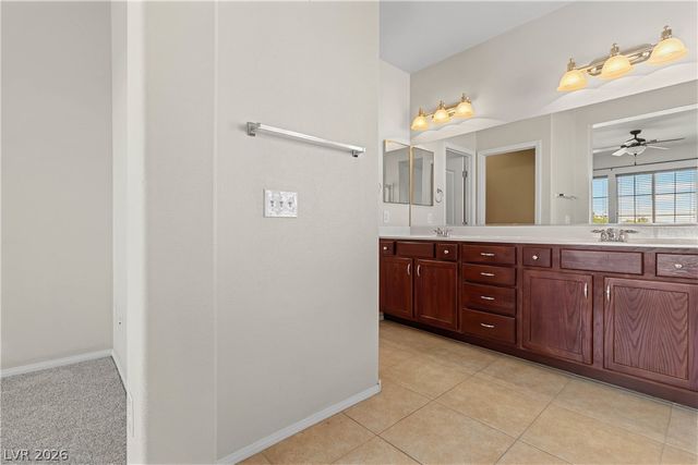 8396 Waylon Avenue, Las Vegas, NV 89178