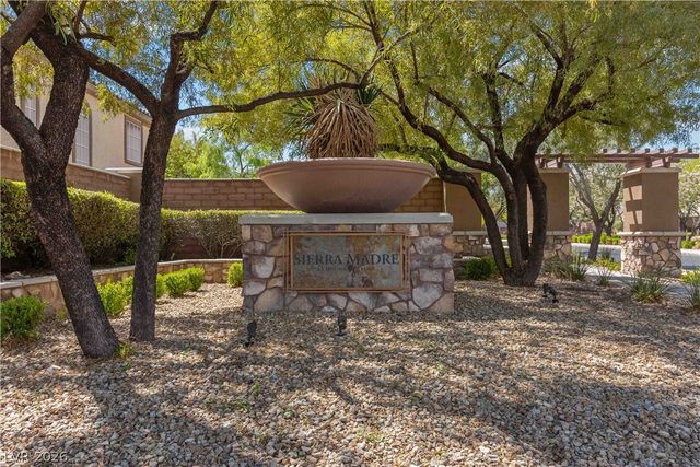8396 Waylon Avenue, Las Vegas, NV 89178