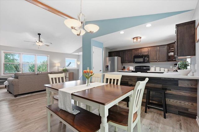41 Kresteller Circle, Madison, WI 53719