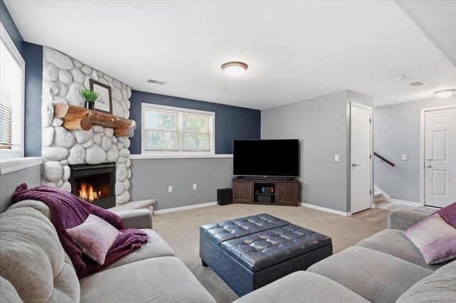 41 Kresteller Circle, Madison, WI 53719