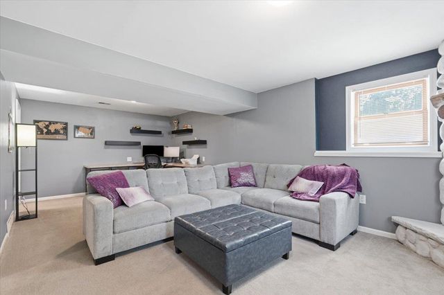 41 Kresteller Circle, Madison, WI 53719