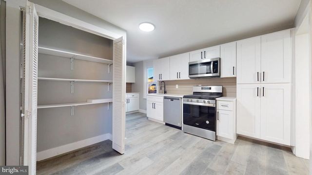 214 W PLEASANT AVE, Pleasantville, NJ 08232