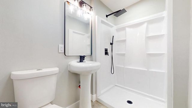 214 W PLEASANT AVE, Pleasantville, NJ 08232