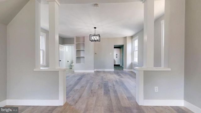 214 W PLEASANT AVE, Pleasantville, NJ 08232