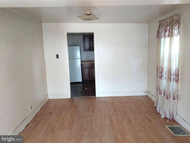 139 W SECOND ST, Waynesboro, PA 17268