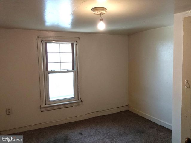 139 W SECOND ST, Waynesboro, PA 17268