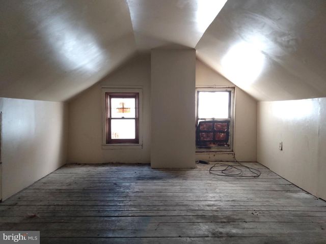 139 W SECOND ST, Waynesboro, PA 17268