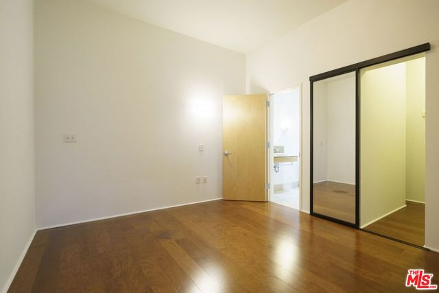 1111 S Grand Avenue PH3, Los Angeles, CA 90015