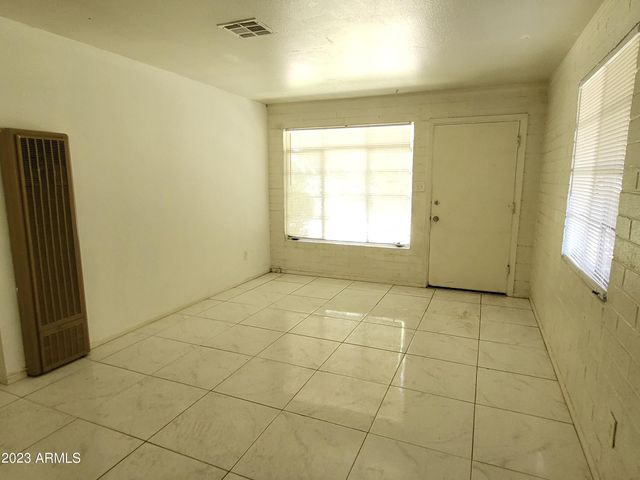 4136 N 17th Street Apt B, Phoenix, AZ 85016