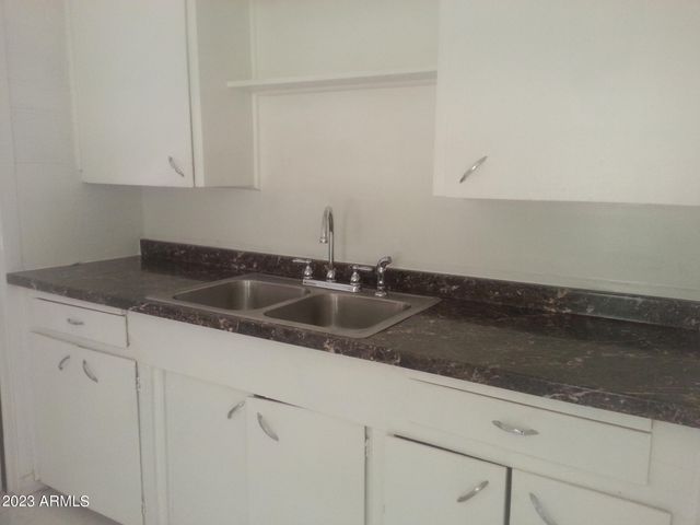 4136 N 17th Street Apt B, Phoenix, AZ 85016