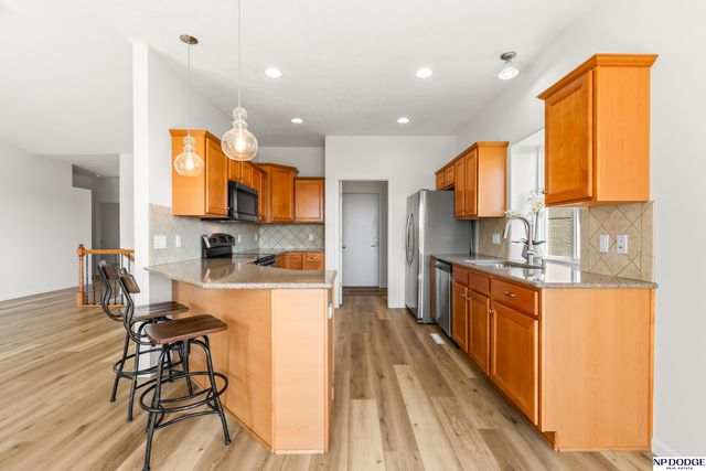 6505 N 142 Circle, Omaha, NE 68164