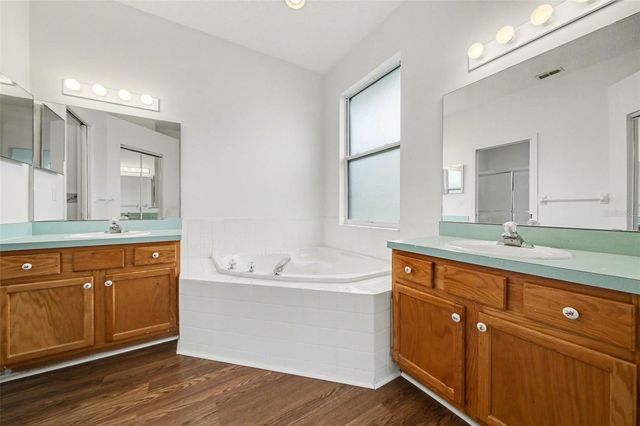 512 GRAND VISTA TRAIL, Leesburg, FL 34748