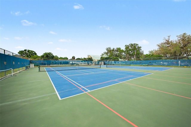 512 GRAND VISTA TRAIL, Leesburg, FL 34748