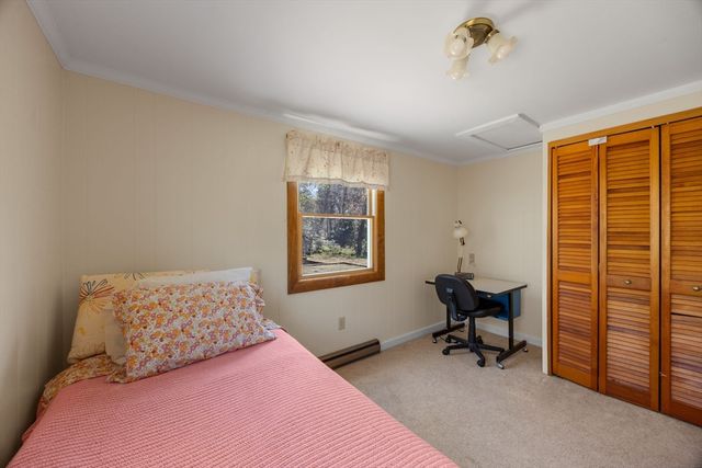 5 Weir Rd, Eastham, MA 02642