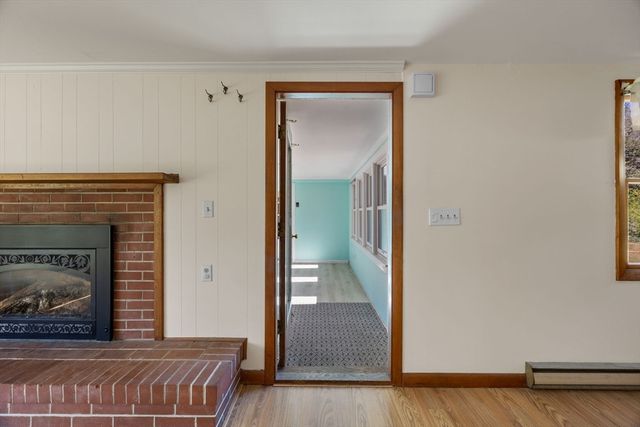 5 Weir Rd, Eastham, MA 02642