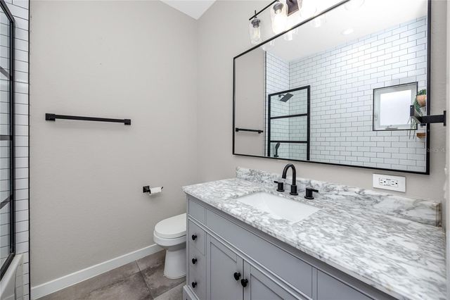 851 3RD AVE N, St Petersburg, FL 33701