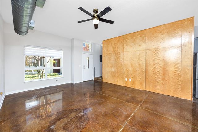 851 3RD AVE N, St Petersburg, FL 33701