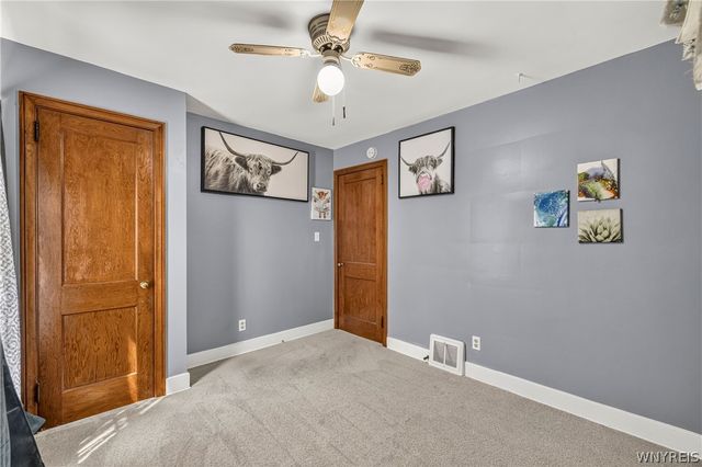 3607 Ferry Avenue, Niagara Falls, NY 14301