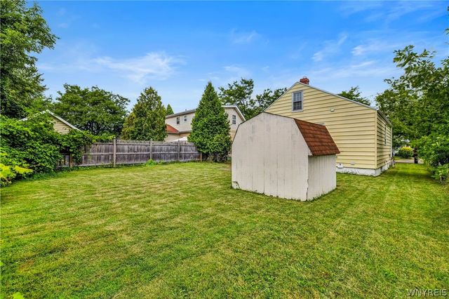 3607 Ferry Avenue, Niagara Falls, NY 14301