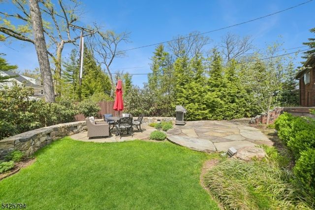 2 Overhill Rd, South Orange Village Twp., NJ 07079